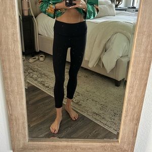 Lululemon black wonder unders size 4 high waisted